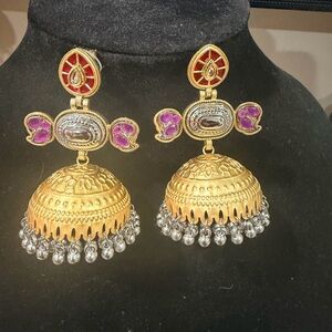 Pakistani Indian Desi Gold-Tone kashmiri Jhumka m with Pink and Red Accents